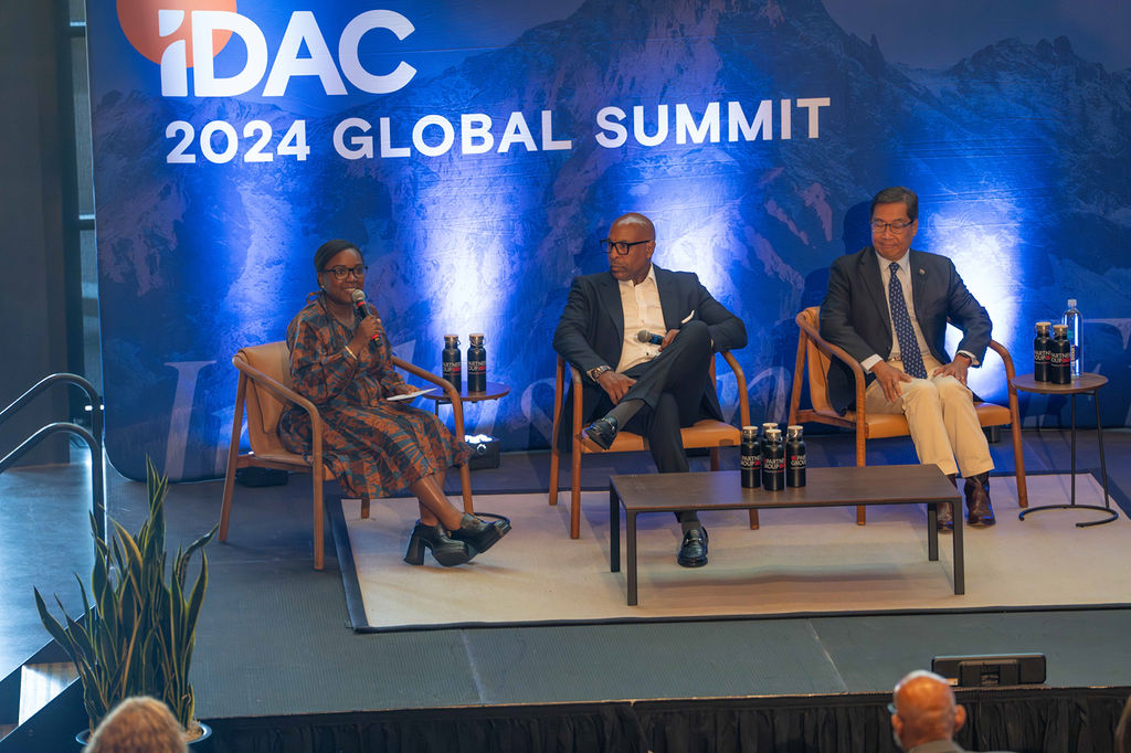 iDAC community